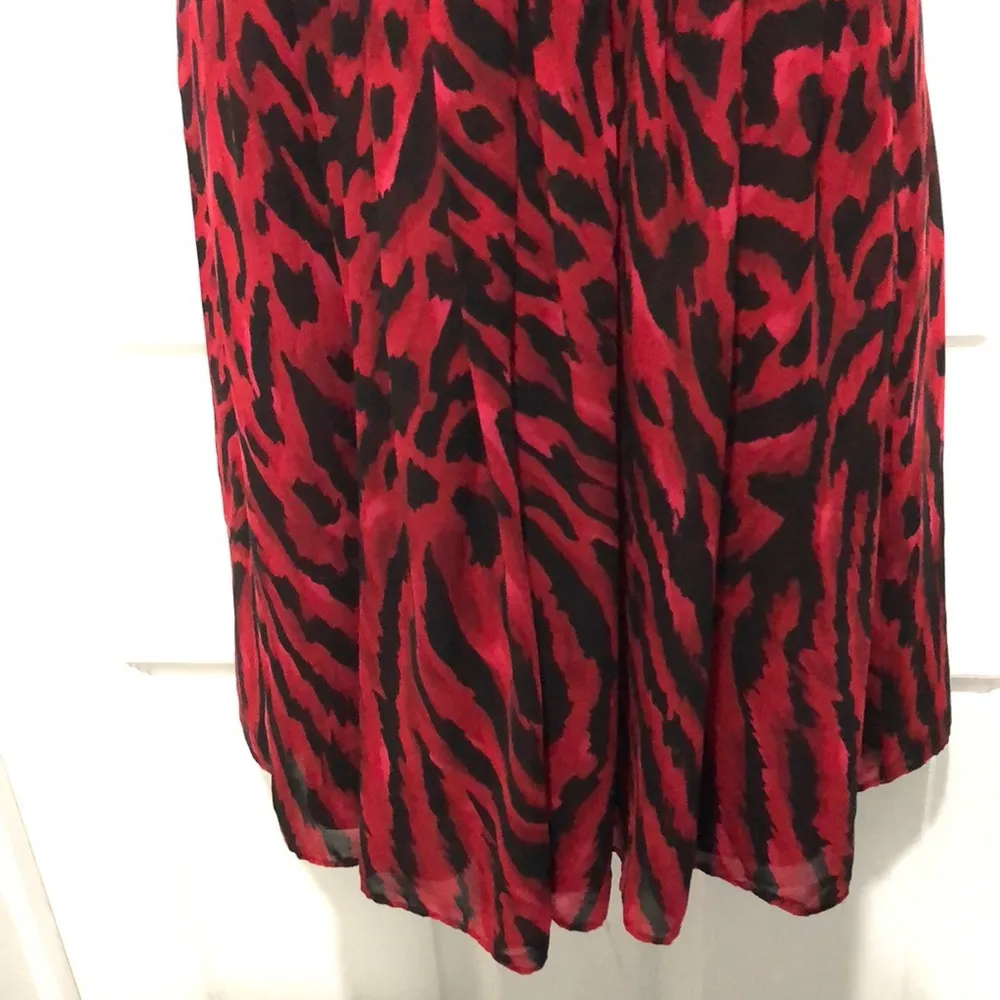 White House Black Market Red Cheetah Print Party Dress Size 4 Strapless - Image 4