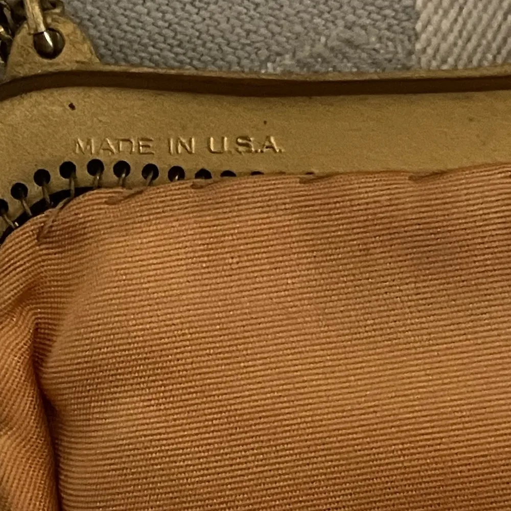 Vintage Whiting & Davis Metallic Gold Mesh Evening Bag Clutch Coin Purse USA - Image 4