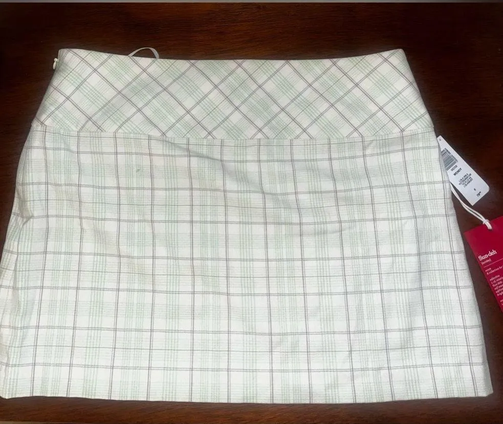 Aritzia Sunday best plaid skirt. NWT - Image 2