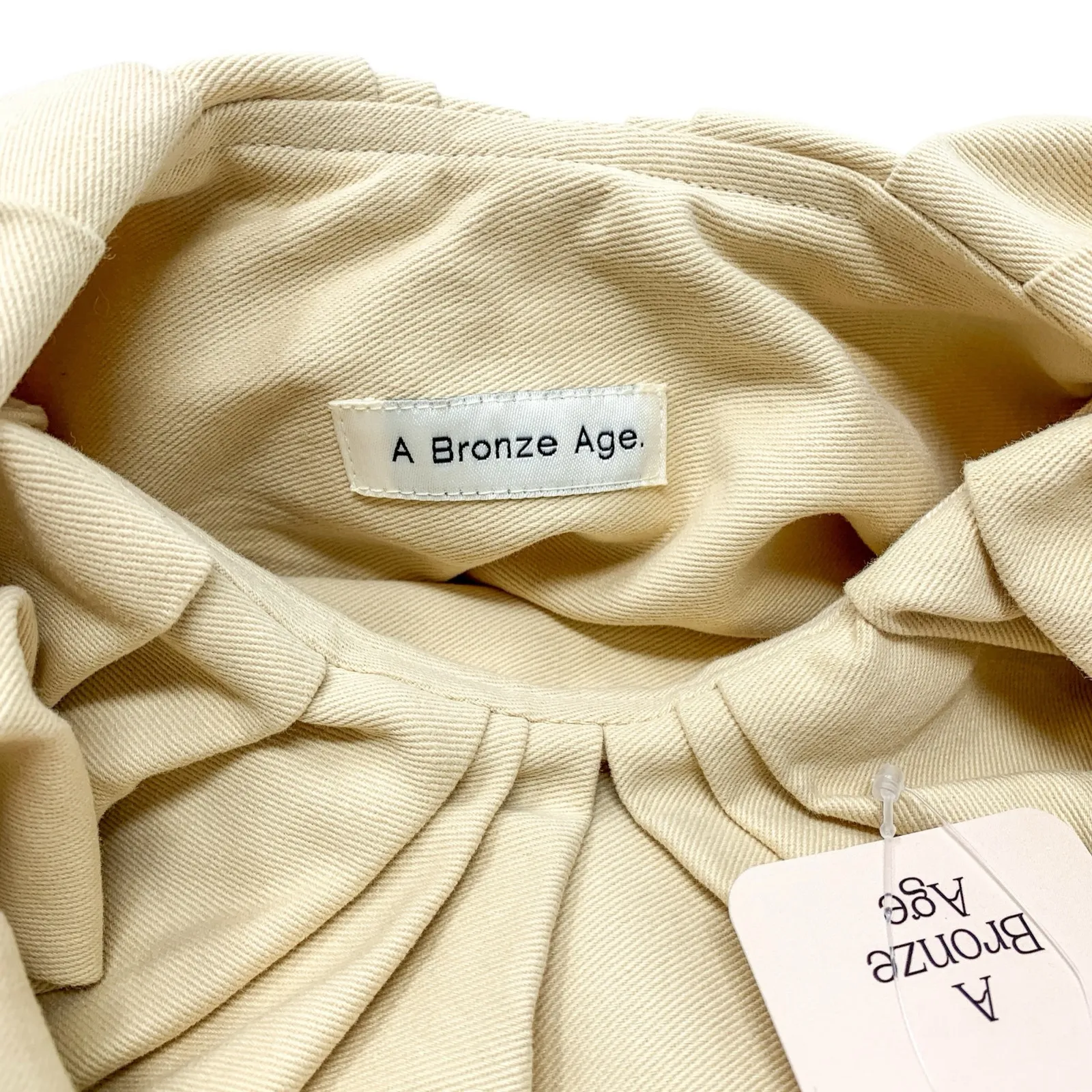 A Bronze Age XL Kimi Sand Cream Cotton Canvas Croissant Shoulder Bag - Image 6