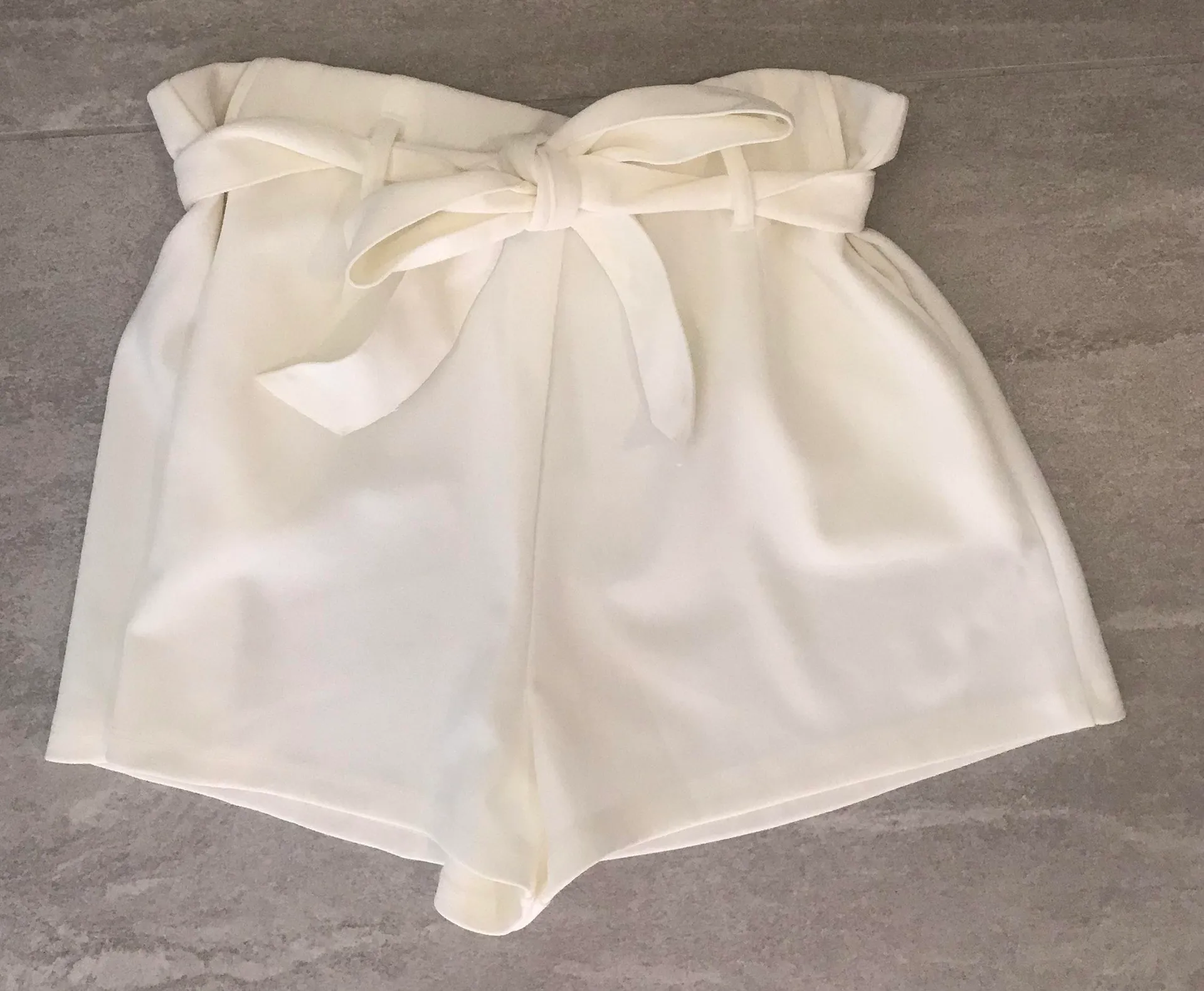 Forever 21 Dress Shorts - Image 2