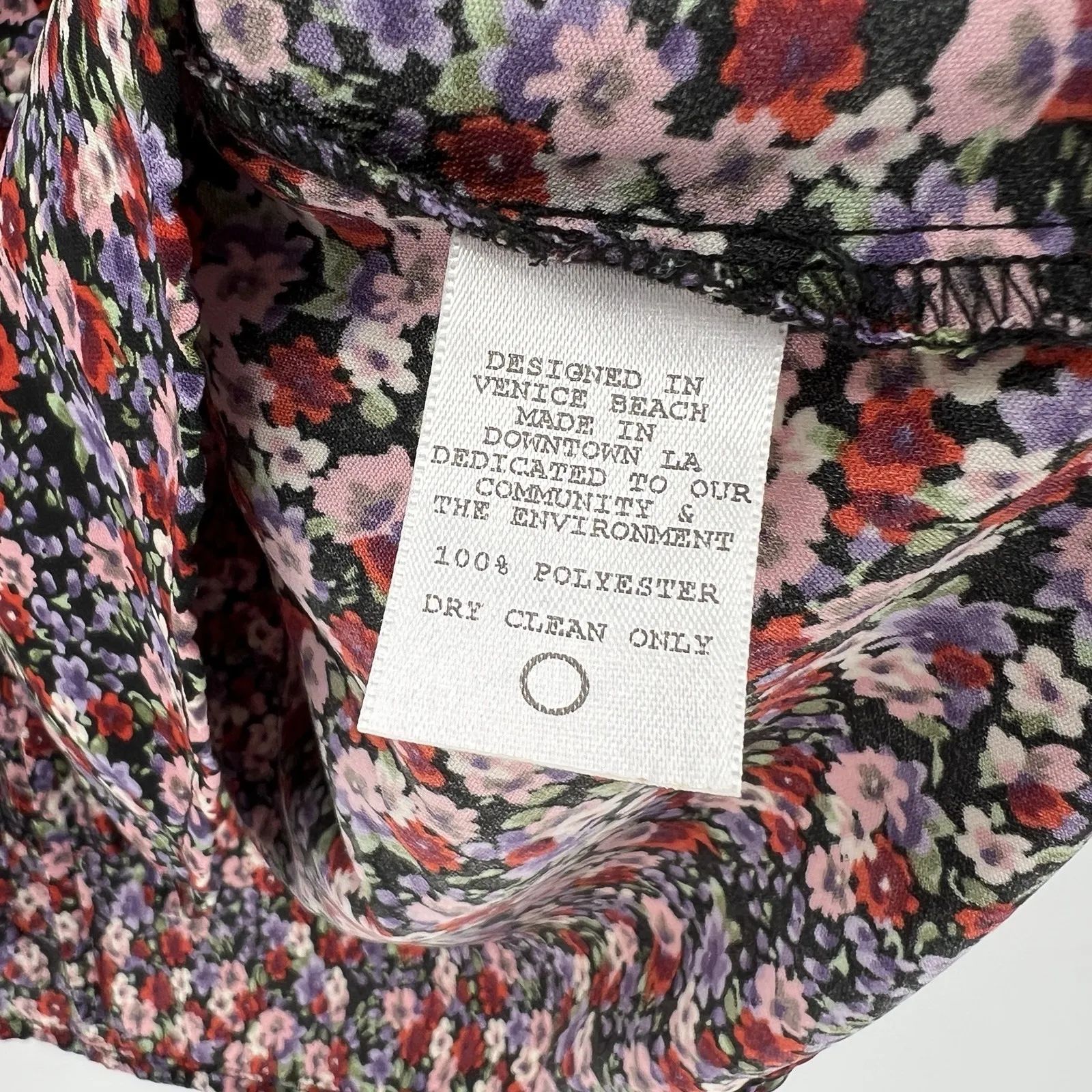 Flynn Skye Revolve Floral Top Tie Ruffle Tiered Short Sleeve Blouse Size Medium - Image 9