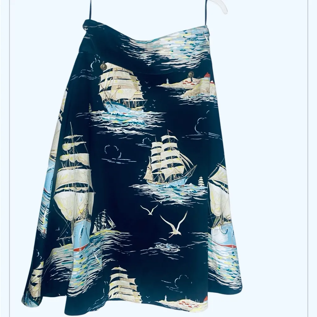 Leifnotes Antropologie Nautical
Ship Sailboat Print Navy Blue A - Image 7