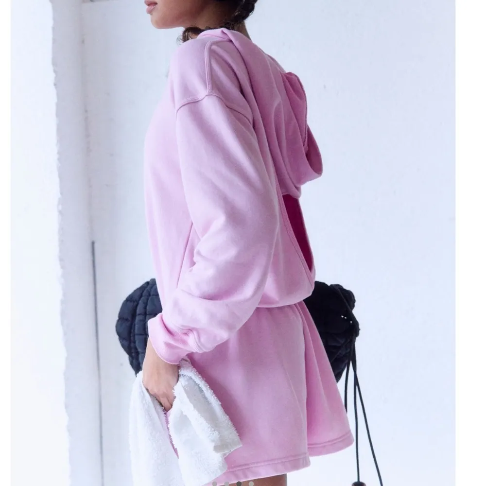 NWOT Free People Such A Flirt Romper in Powder Pink - Image 2