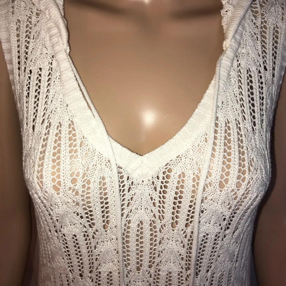 Wow Couture  open knit sleeveless hooded top - Image 2