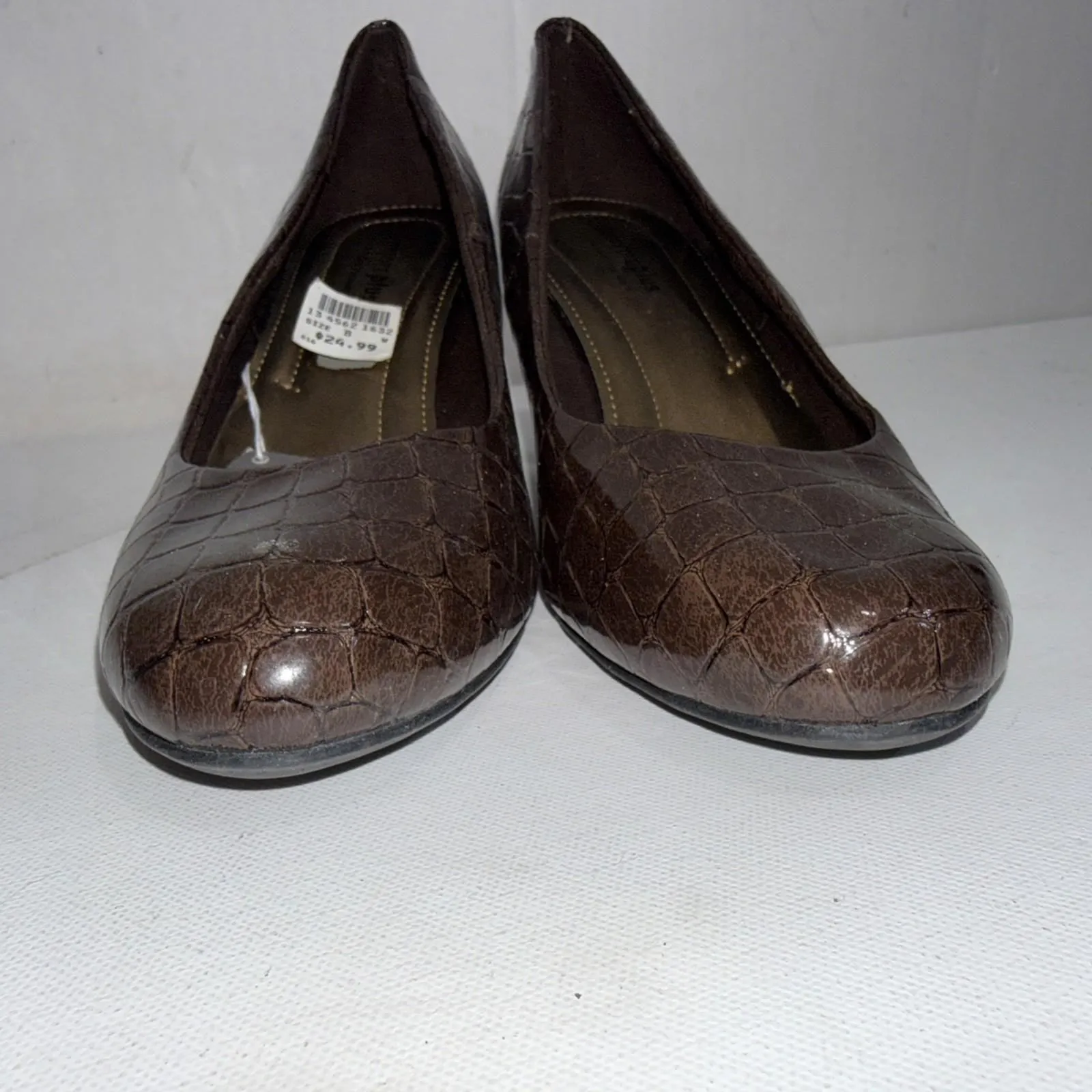Comfort Plus By Predictions Slip On Croc Embossed VEGAN Pumps Heels Size 8W New - Image 10