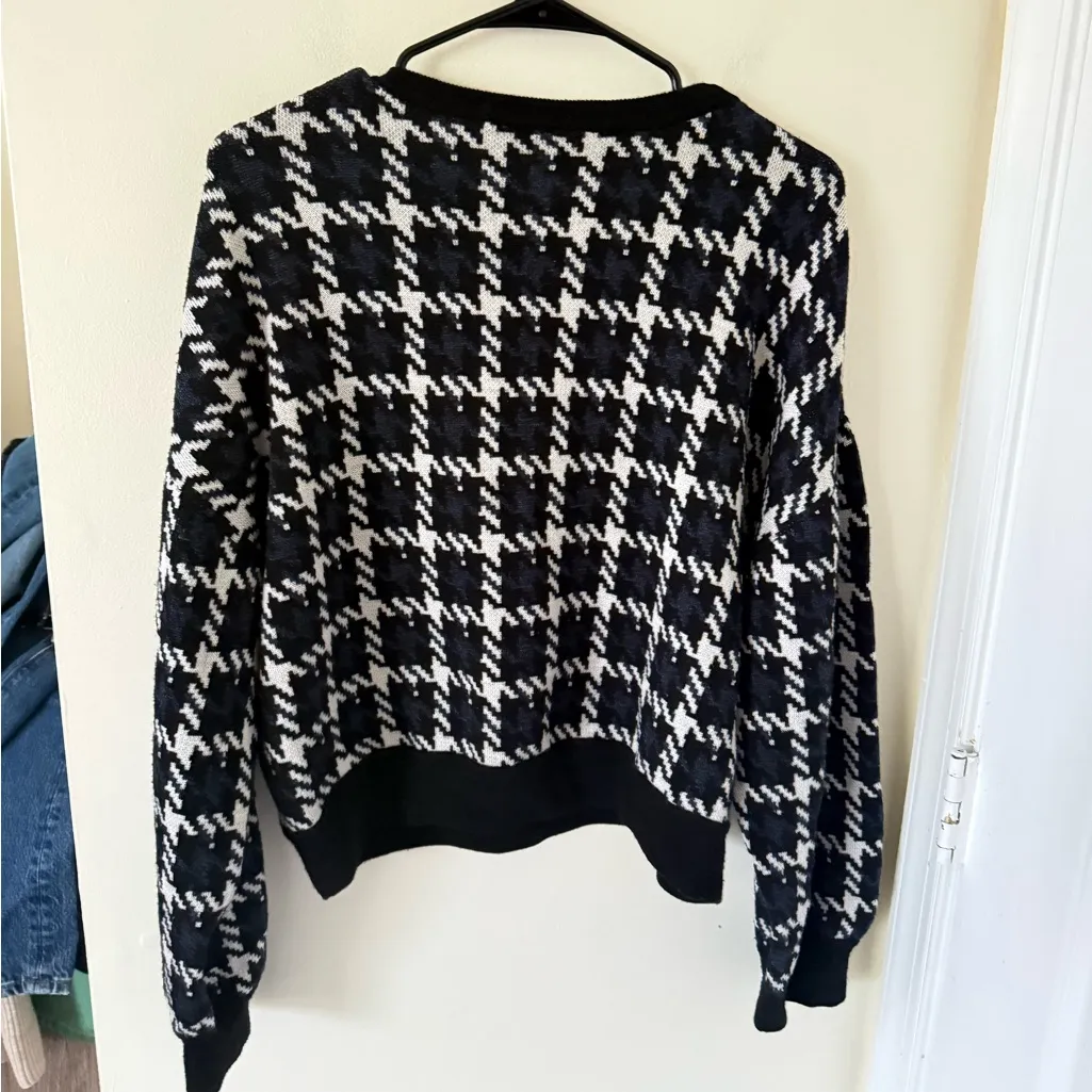 Theory Wool Houndstooth Crewneck Sweater - Image 6
