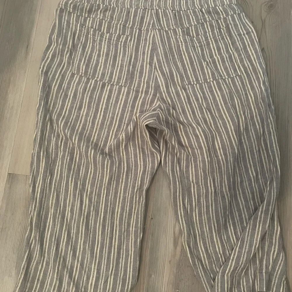 size 12p  nice striped soft pants, linen - Image 2