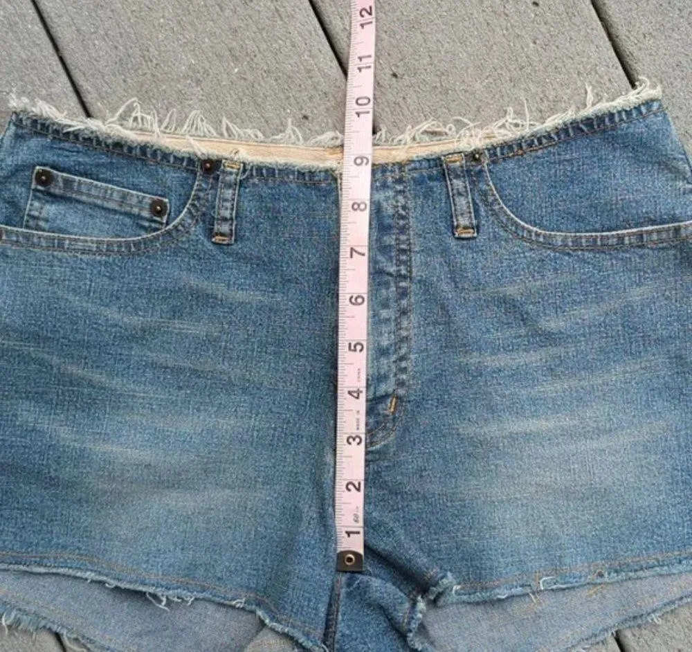 Angels Y2K Size 9 Distressed Waist and Hem Y2K Jean Shorts - Image 6