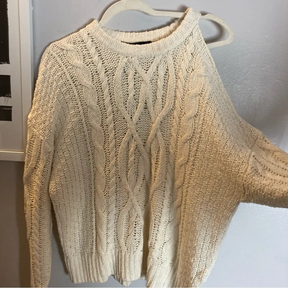 360 Cashmere Sierra Silk Cable Crew NWT - Image 5