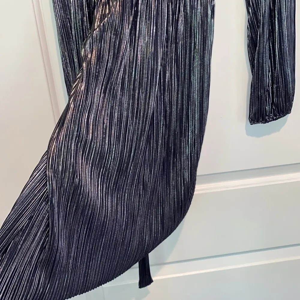 H&M black crinkle fabric faux wrap party dress size small - Image 11