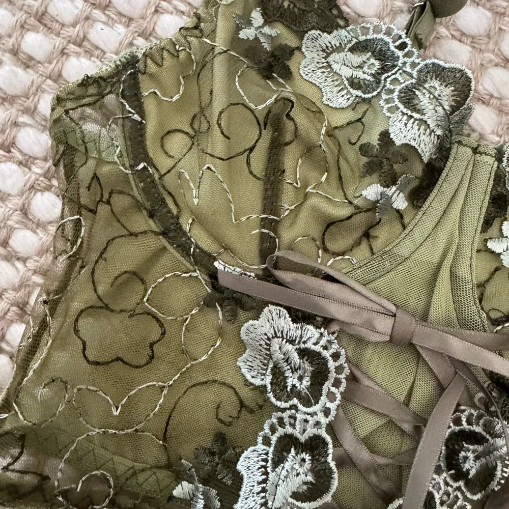 ROMWE Green Lace Bralette Intimates S - Image 5