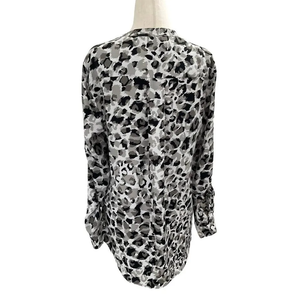 Jones New York Signature Women Size Medium Roll Tab Sleeve Animal Print 3-738 - Image 4