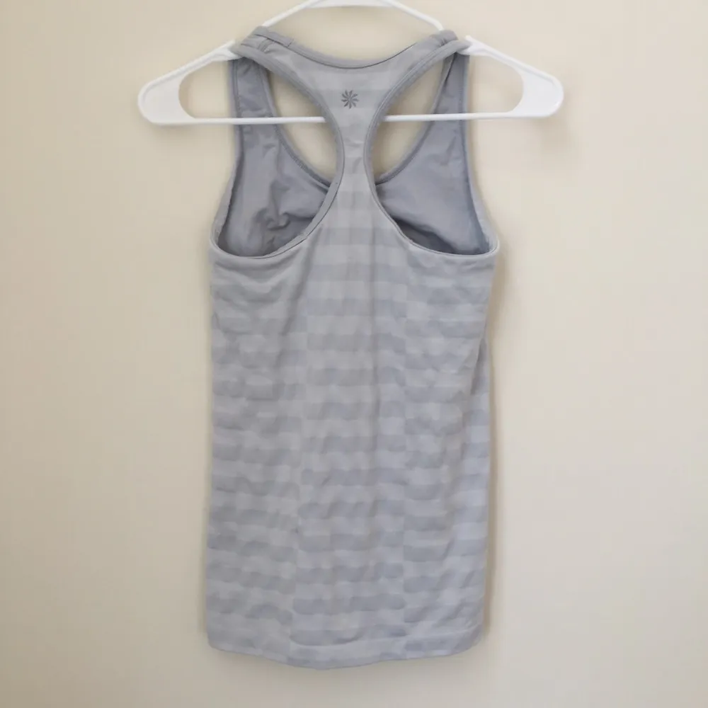 Athleta grey striped fitted tank top size small! - Image 4