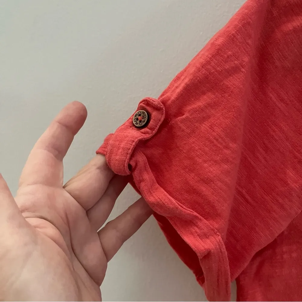 Nicole Miller Cotton Embroidered Short Sleeve Top. Size Medium - Image 5