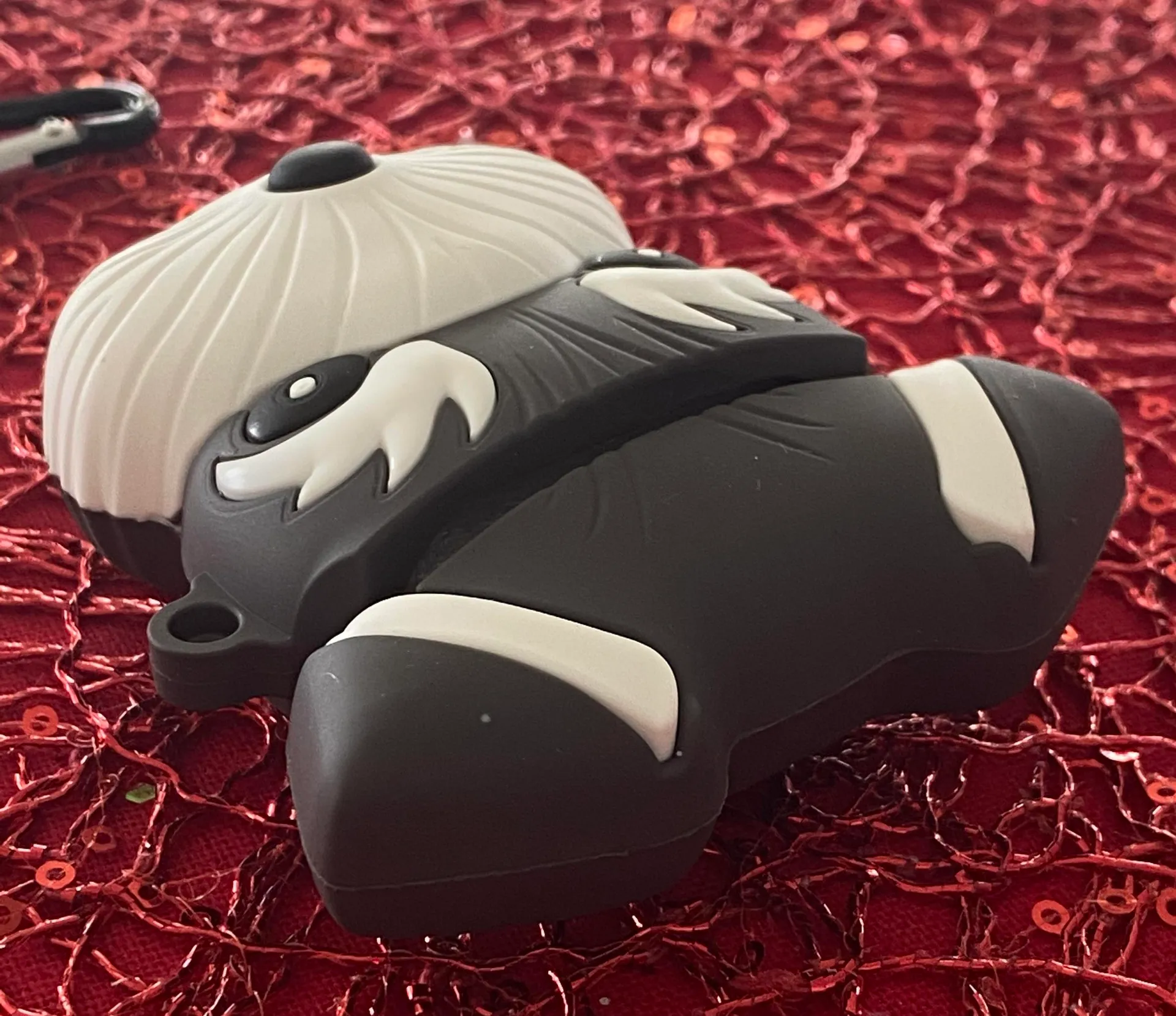 New Dog AirPod Case Cover Black - Image 4