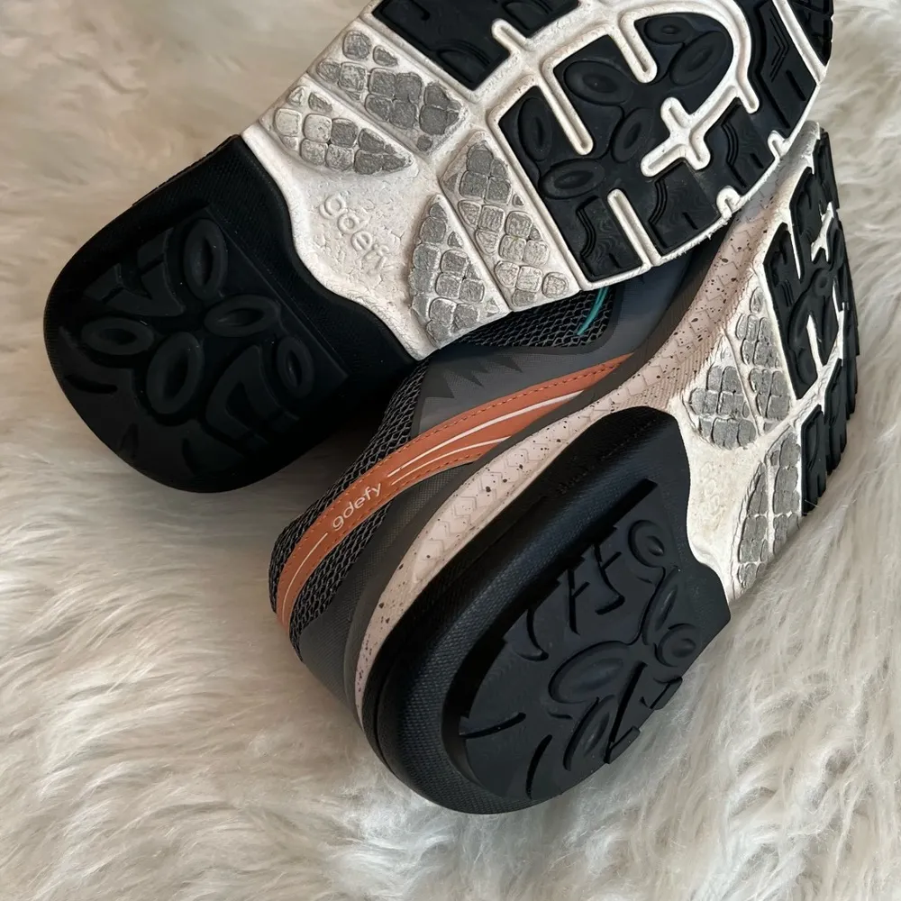 Gravity Defyer g defy mighty walk lace up Sneakers size 9.5 versoshock heel - Image 7