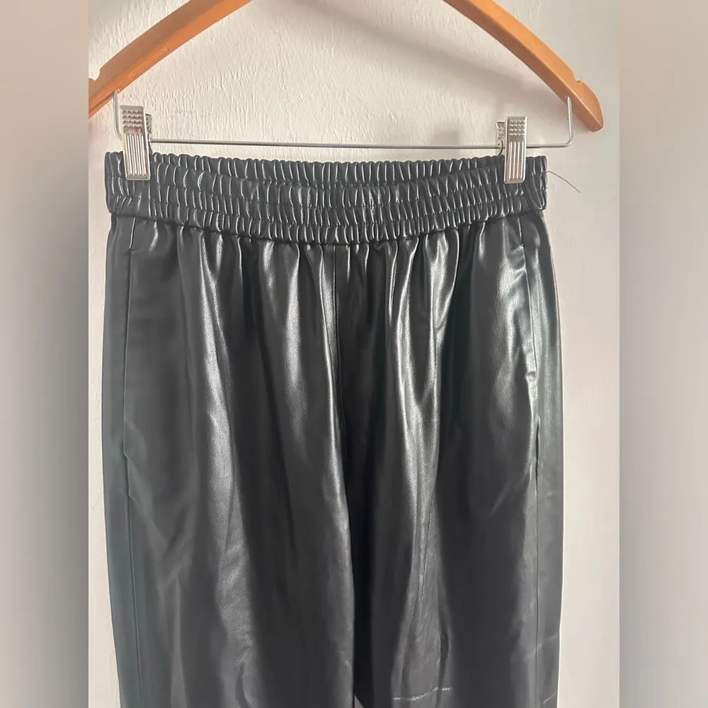 Seven For All Mankind‎ Faux Leather Joggers in Black Sz S - Image 6