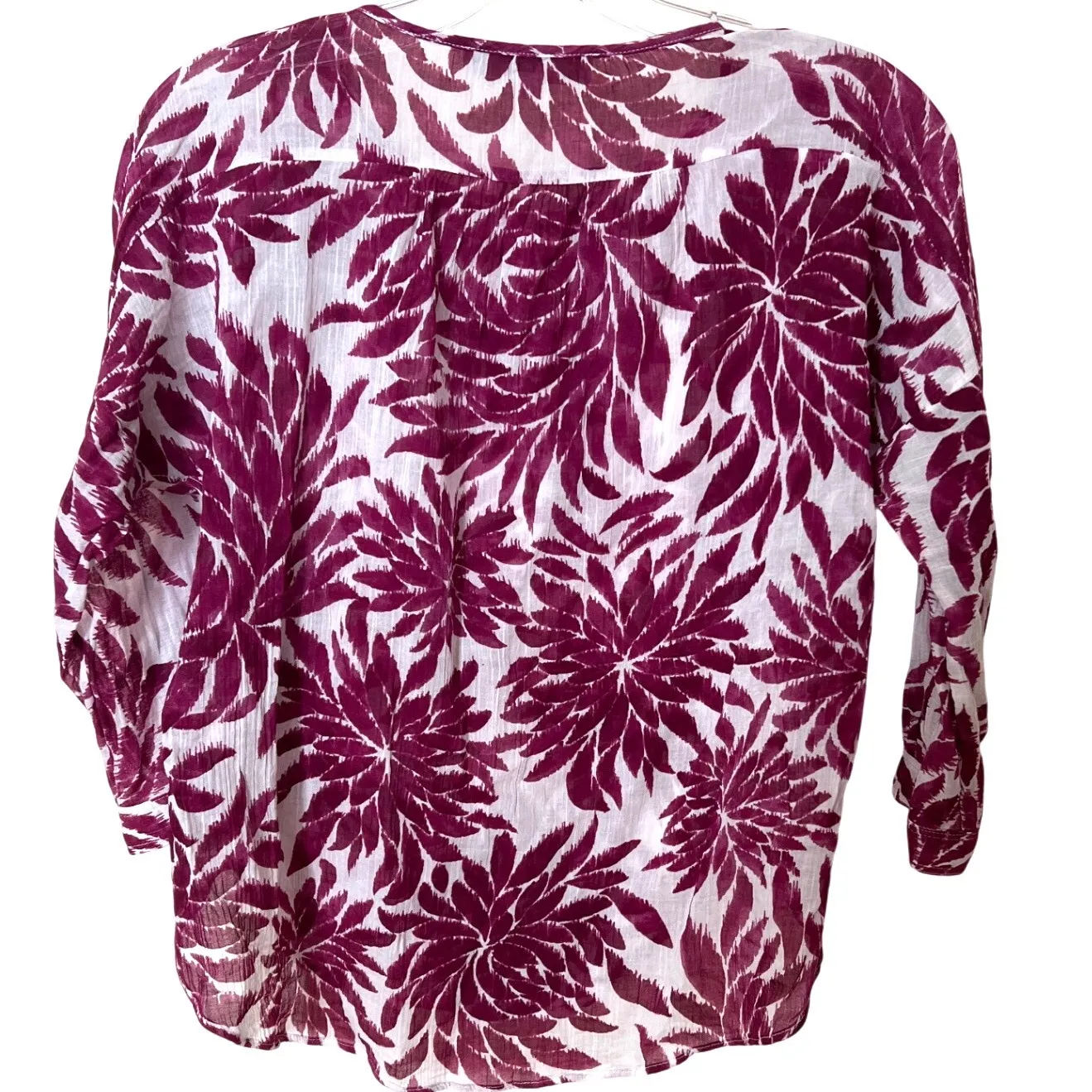 Ann Taylor LOFT Dahlia Lightweight Blouse Winter Berry‎ Floral XS Petite EUC - Image 6