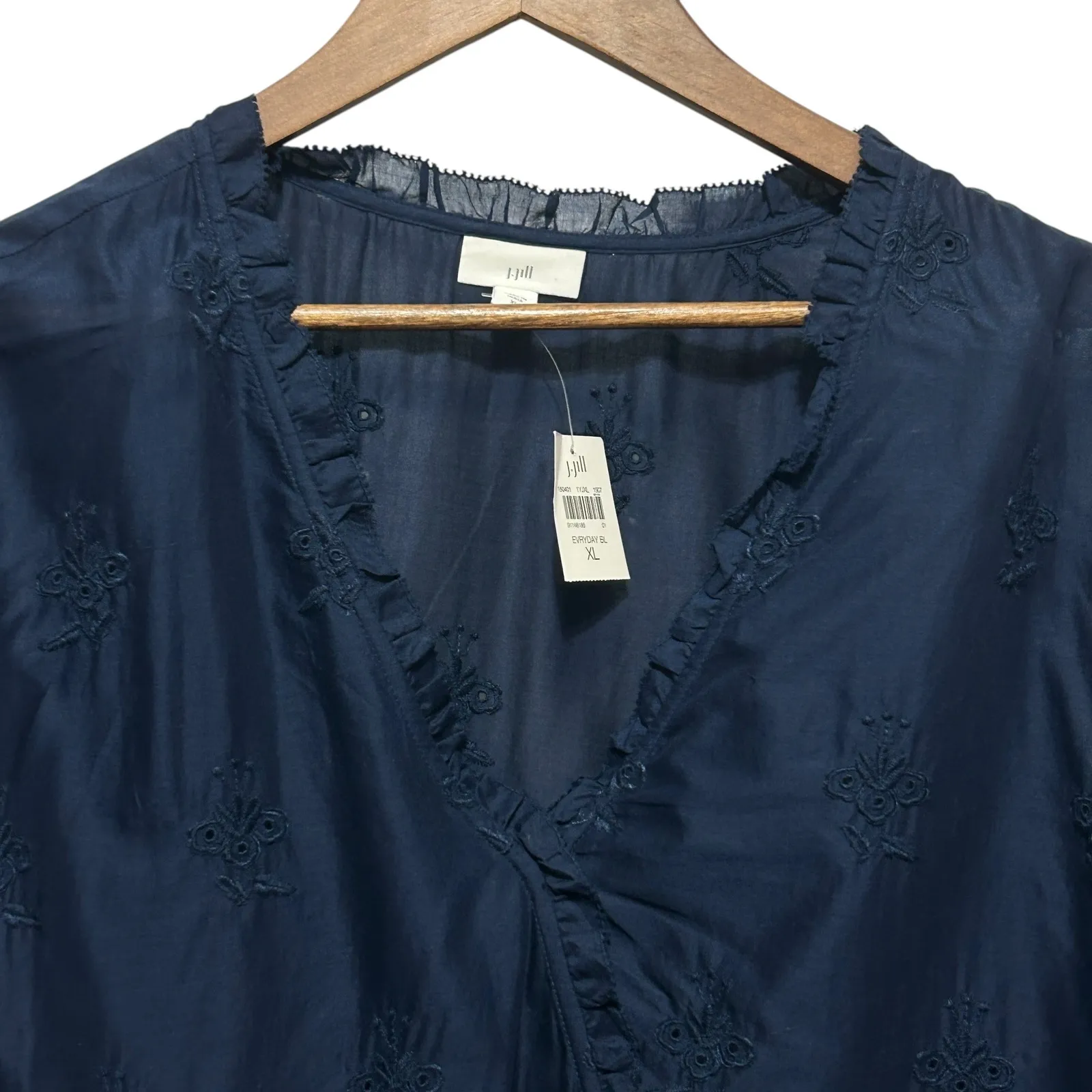 J Jill Women Tunic Top XL Navy Embroidered Eyelet Peasant Cottagecore Indie Boho - Image 10