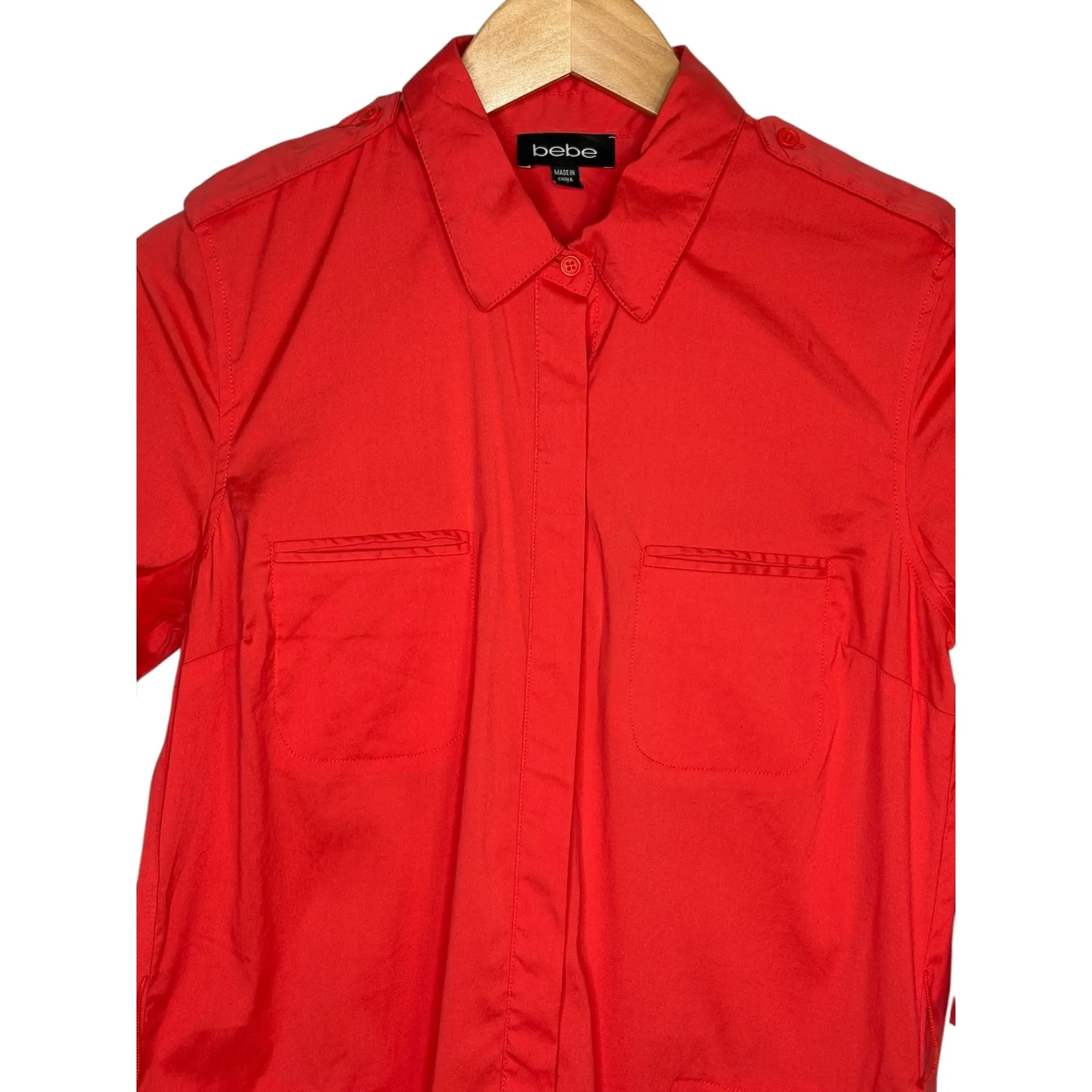 Bebe Coral Button Up Roll Tab Sleeve Shirt Dress Utility Pockets Size Small - Image 3