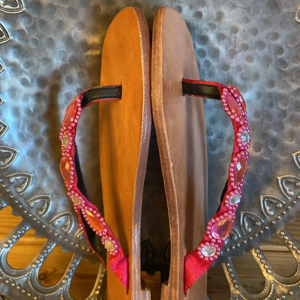 NEW! PINK Beaded Embellished Sequined Flip Flops Sandals Sz 6 - Image 8