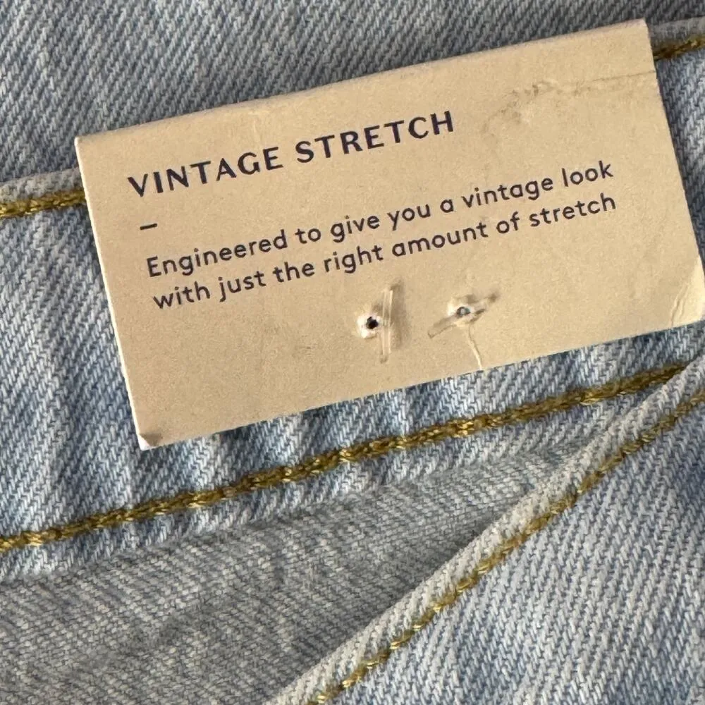 Universal Thread SZ 8/29 Curvy Vintage Straight Jeans Button-Fly Distressed Blue - Image 9