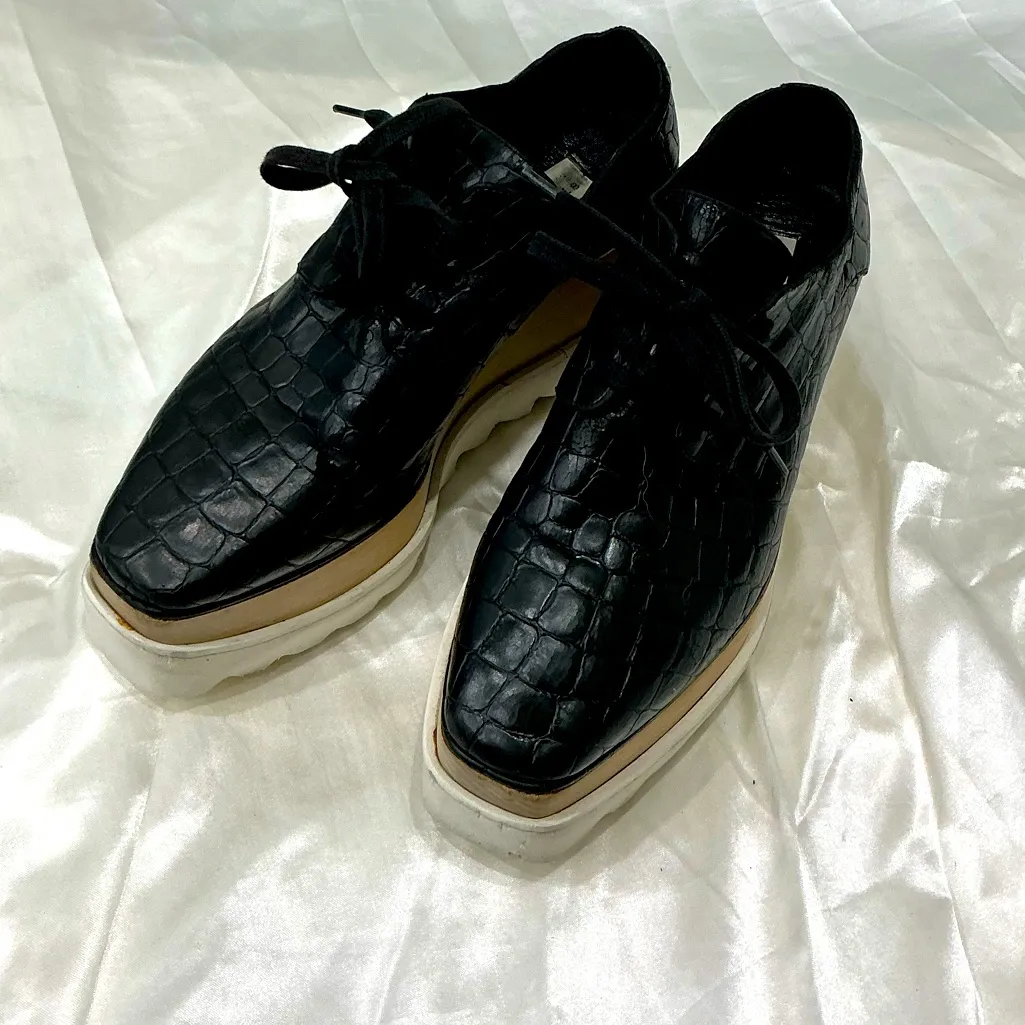 Stella McCartney leather lace up shoes 🖤🤍🖤🤍 - Image 12