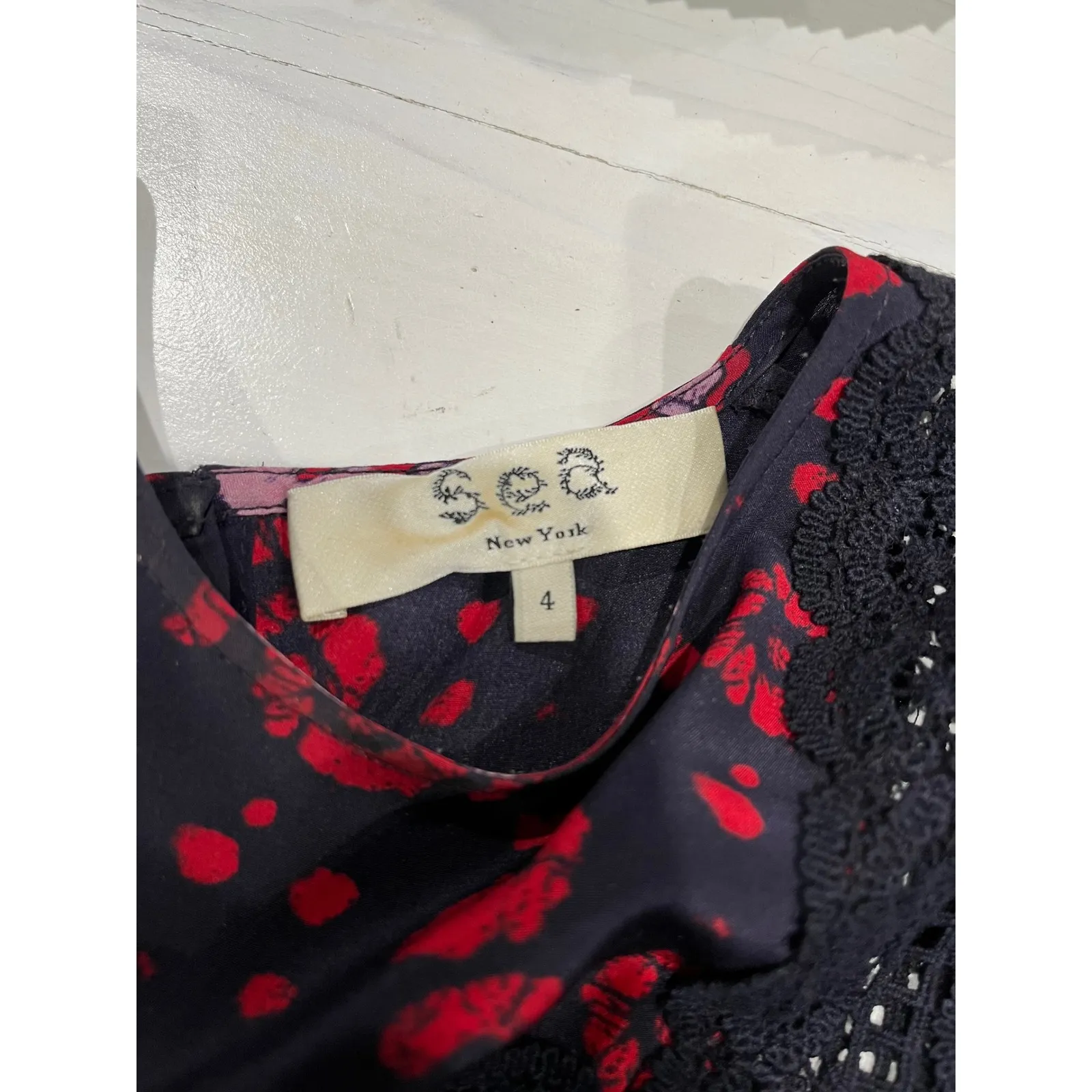 Sea New York Floral Silk top Crochet Trim Size 4 like‎ new Blue - Image 3