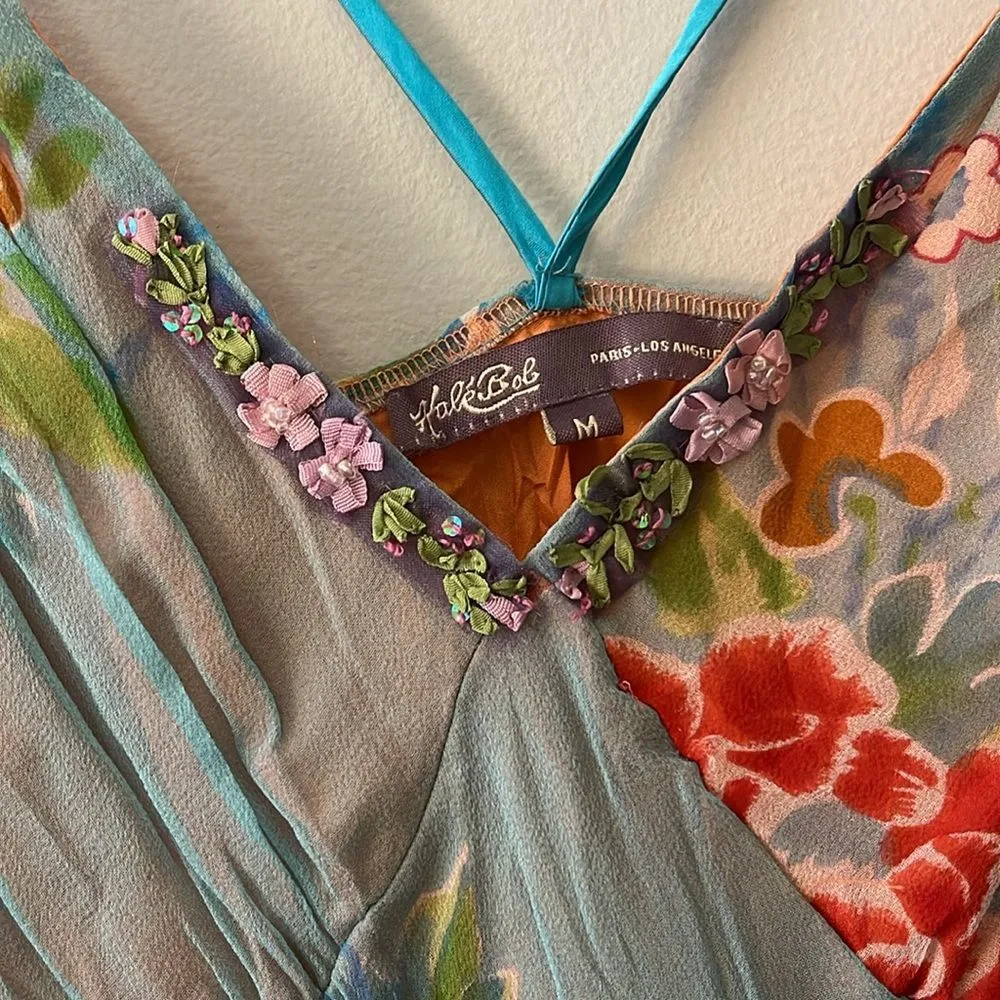 Hale Bob HaléBob Y2K Silk Cami Floral Hawaii Sequin Size Medium Straps Blue Rose Print - Image 9