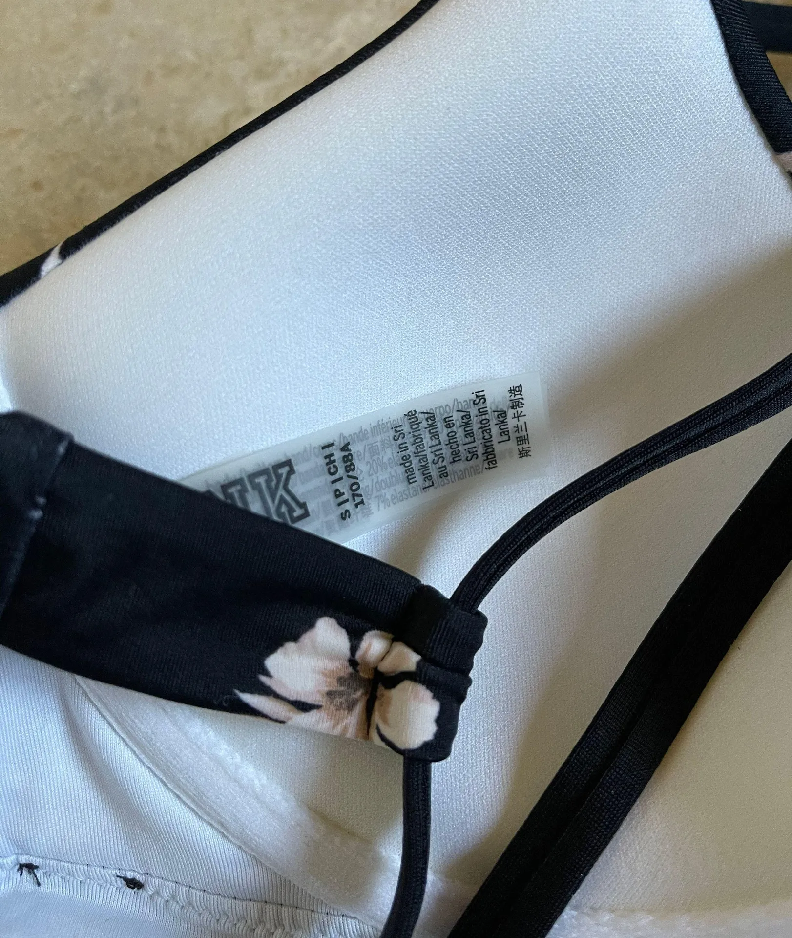 PINK - Victoria's Secret  - Image 3