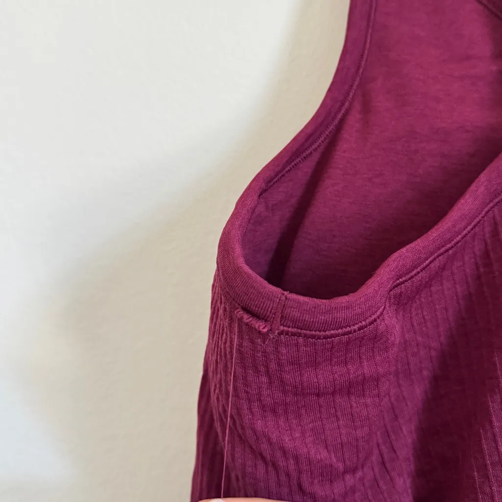 Lululemon Ebb To Street Crop Tank Size 10 NWOT Maroon - Image 6