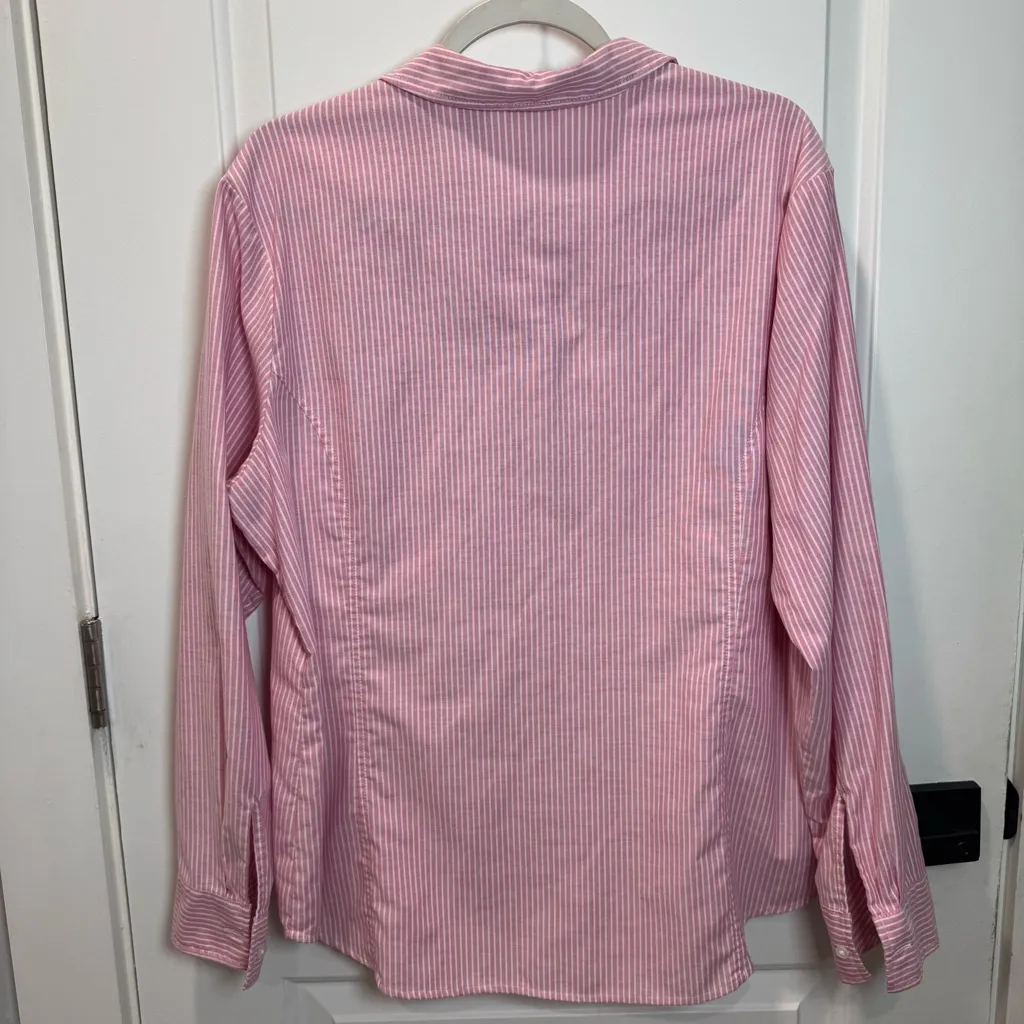 Riders by Lee Pink and White Striped Shirt size XL long sleeve button up - Image 4