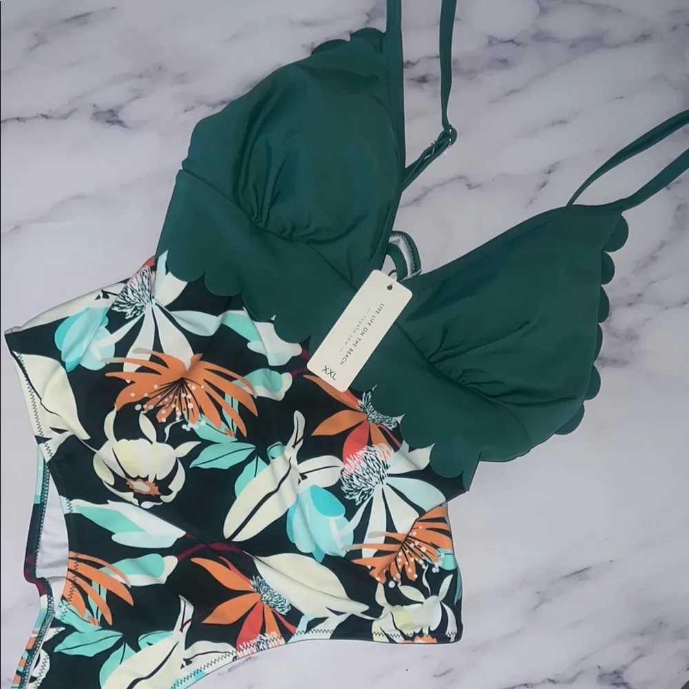 Women's Deep V One Piece Swimsuit Sexy Ruffle Swimsuit Floral Bikini Bottom XL - Image 3