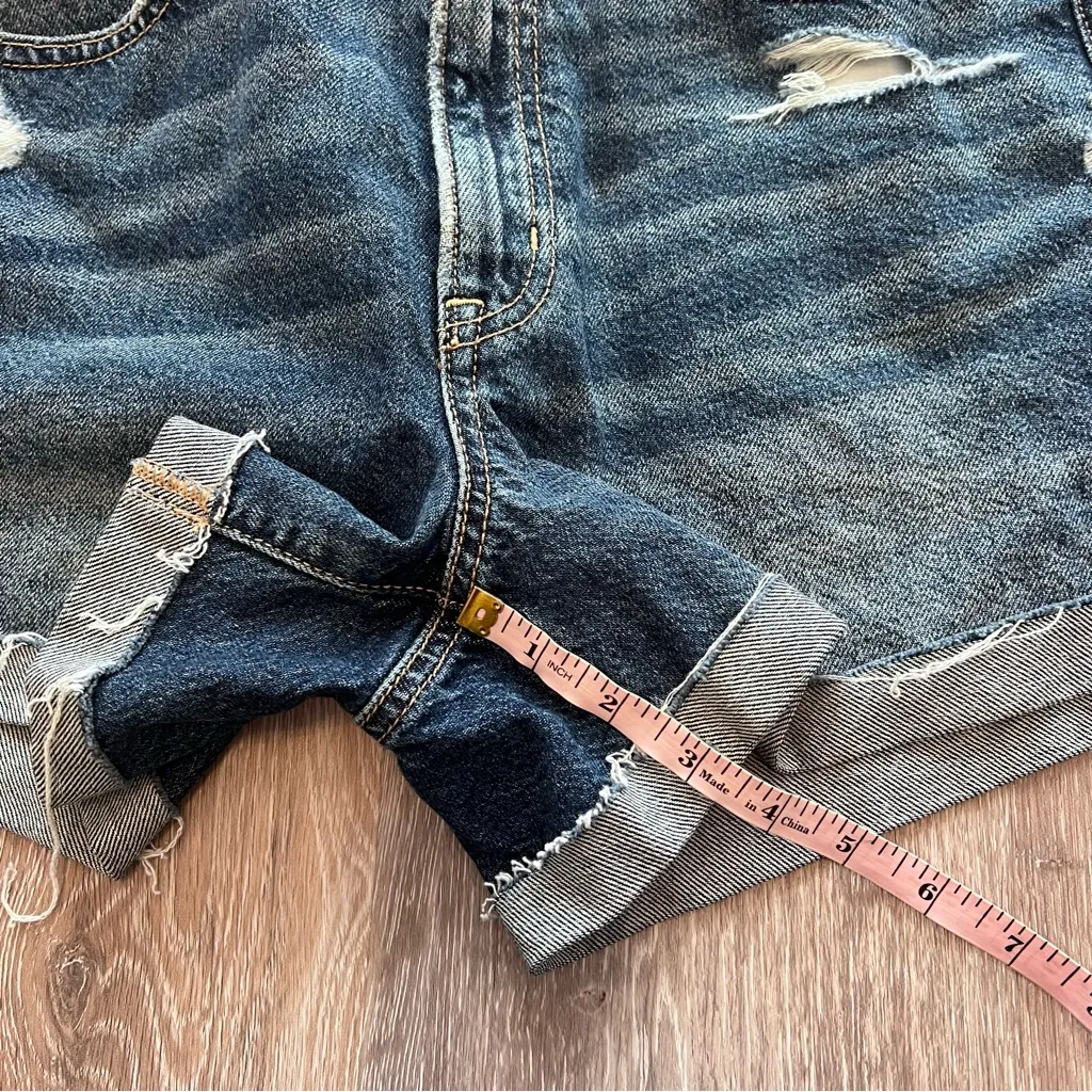 American Eagle highest rise 90’s‎ boyfriend shorts - Image 2