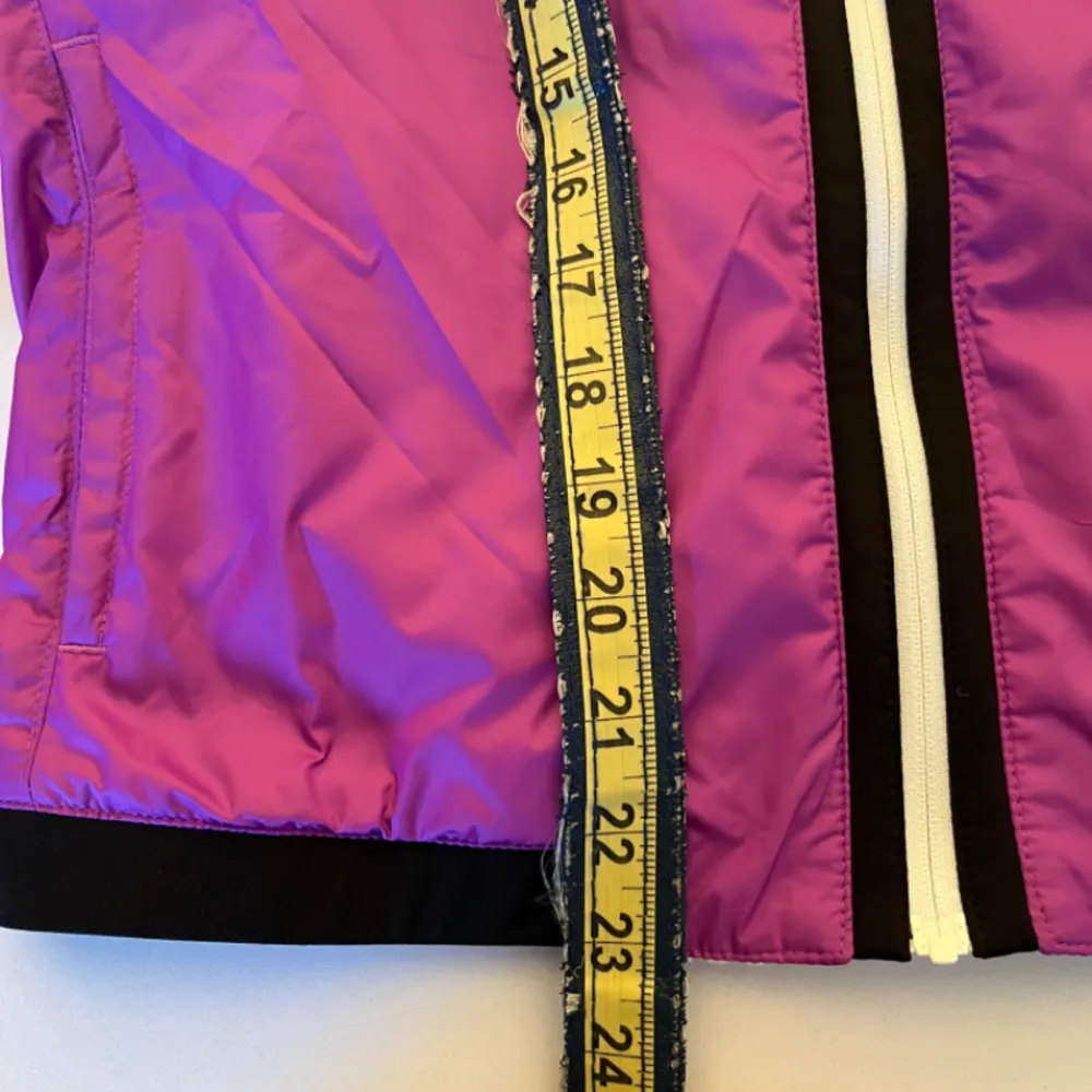 Nike Women's Dri-FIT Running Jacket Purple Medium - Image 6