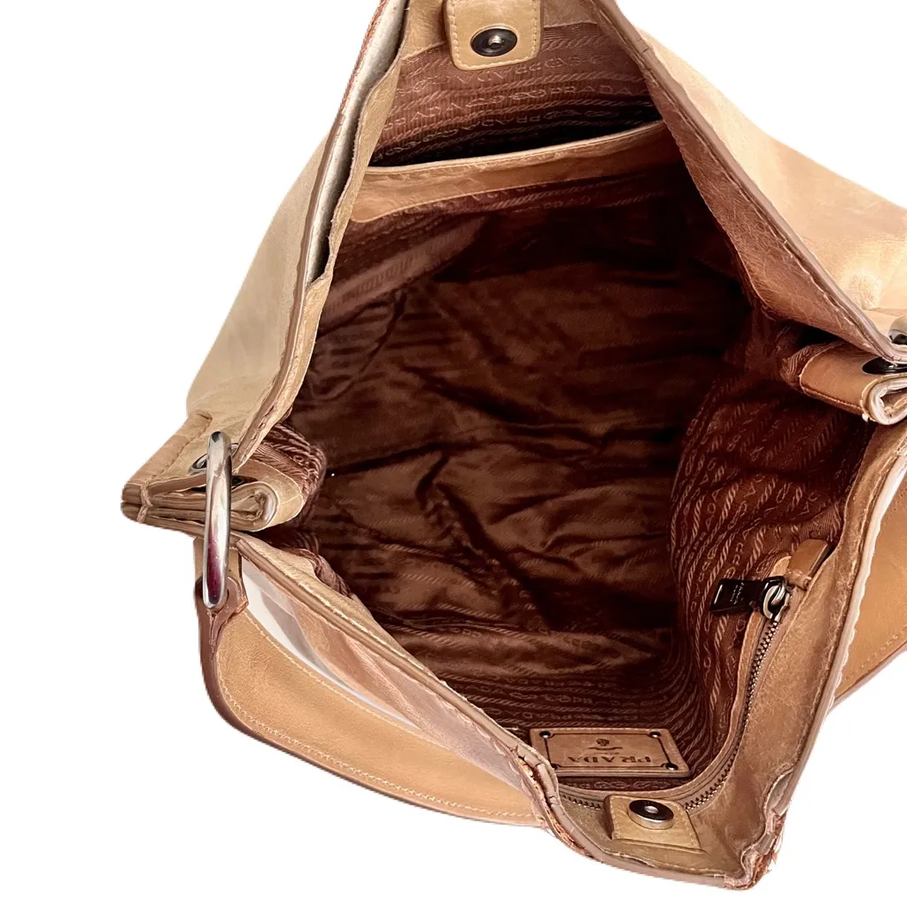Vintage Prada Tan ‘Vitello Shine’ Leather Large Shoulder Bag - Image 8