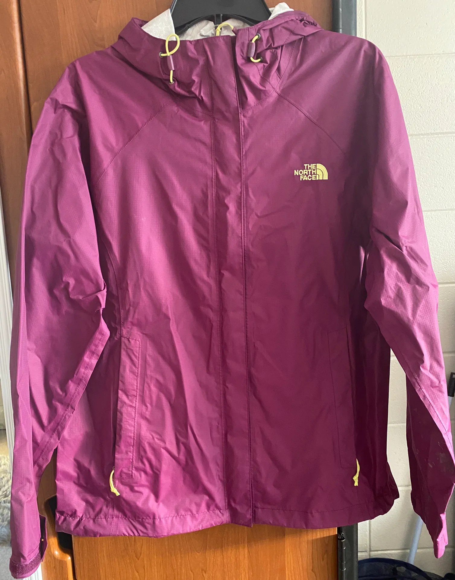 The North Face Windbreaker / Rain Jacket - Image 3