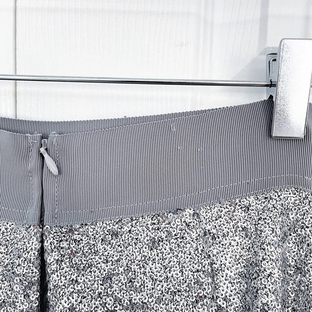 Court & Rowe Belle Noel Pencil Skirt in Silver Heather Size 2 - Image 5