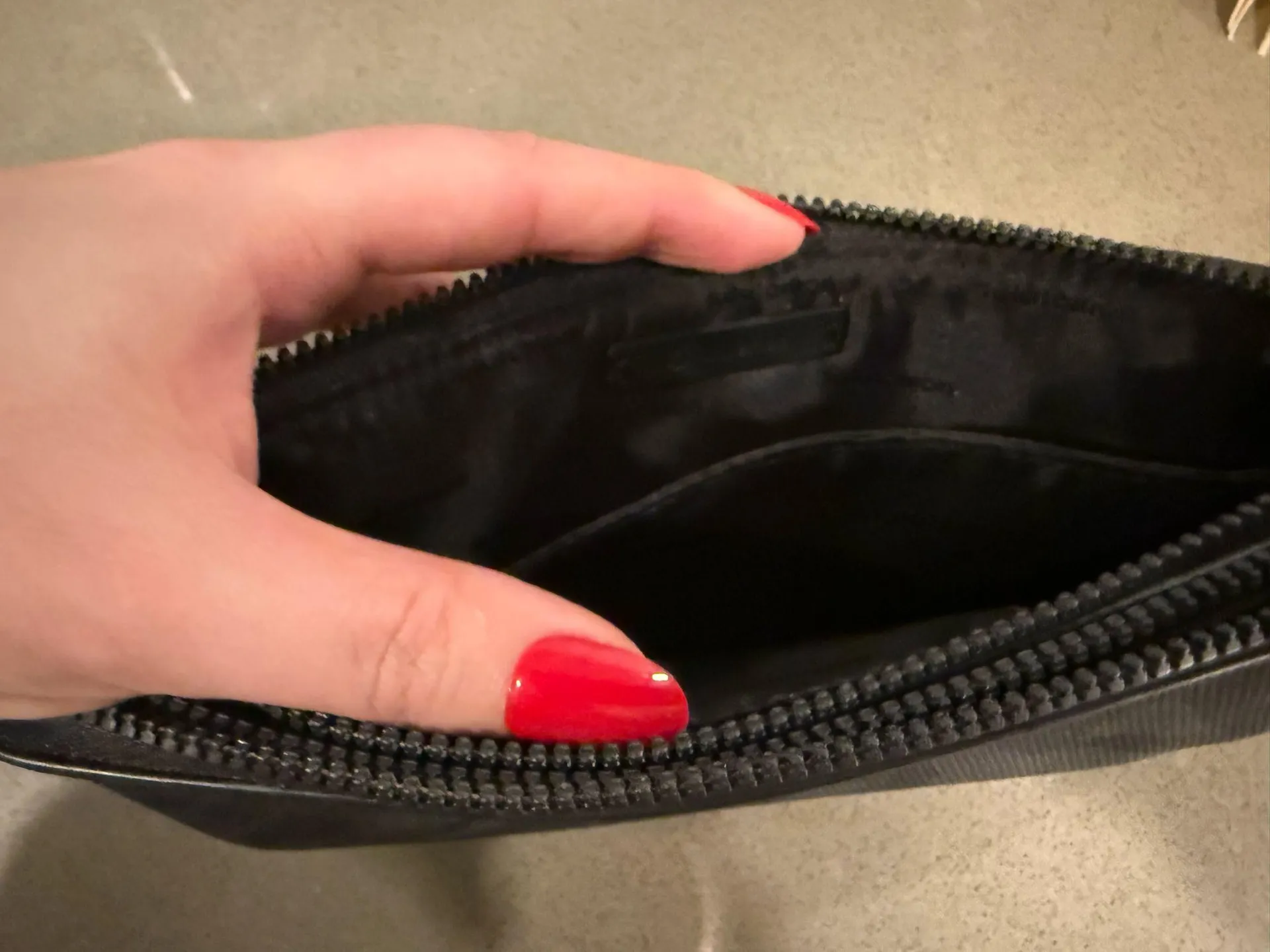 Lululemon Wallet  - Image 3