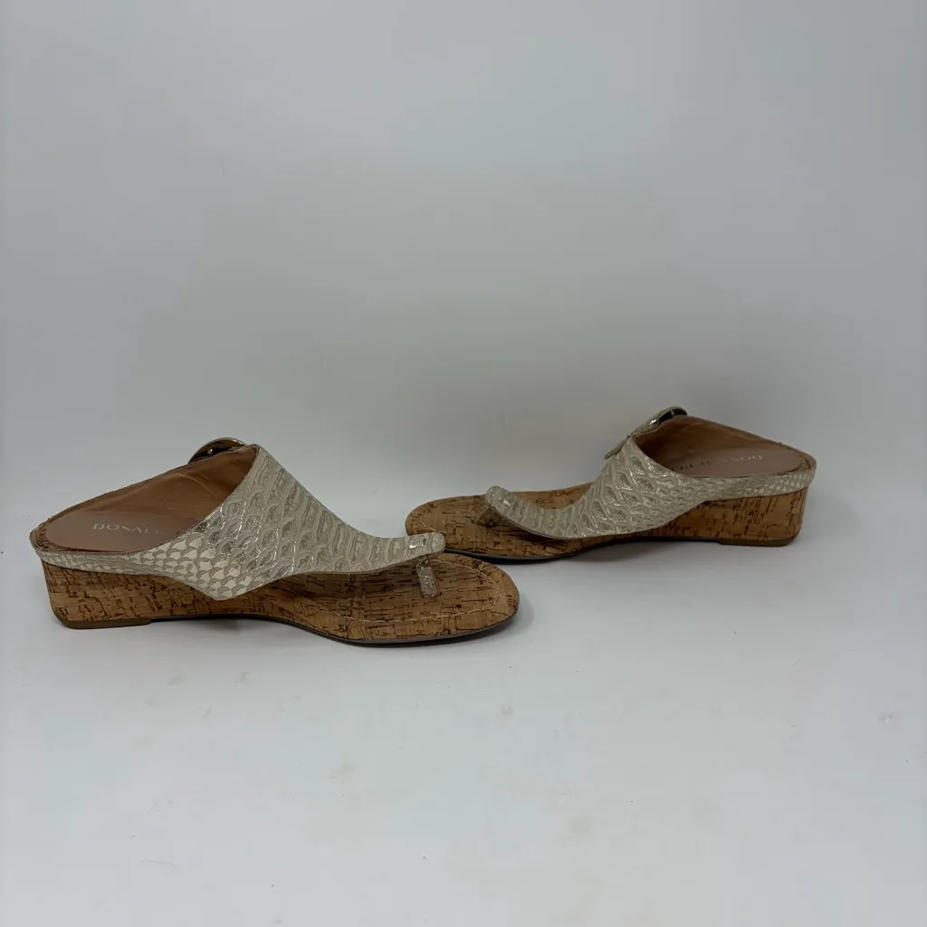 Donald Pliner Oltina Wedge Sandal Size 6 - Image 4