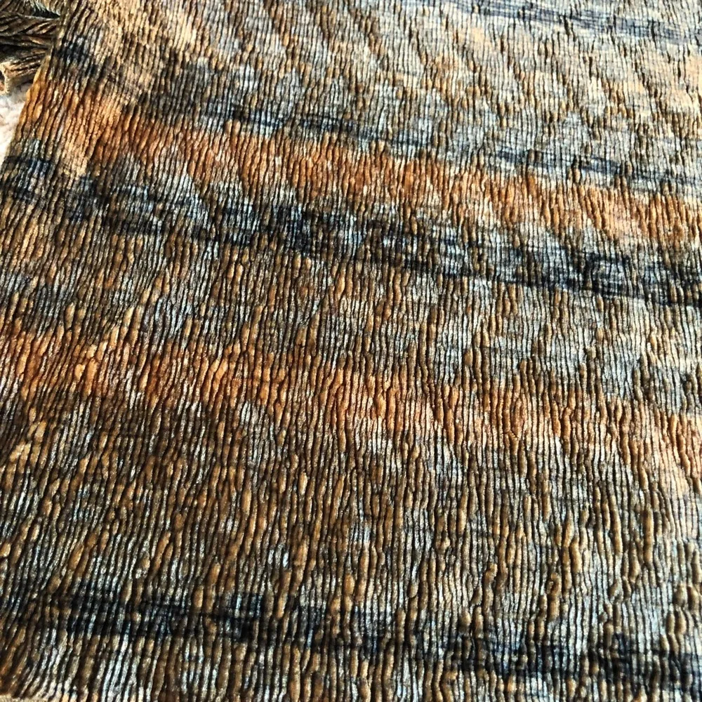 Brown velvet multicolor short sleeve top never worn - Image 3