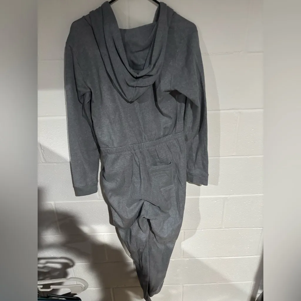 Old Navy  grey sweatsuit small - Image 2