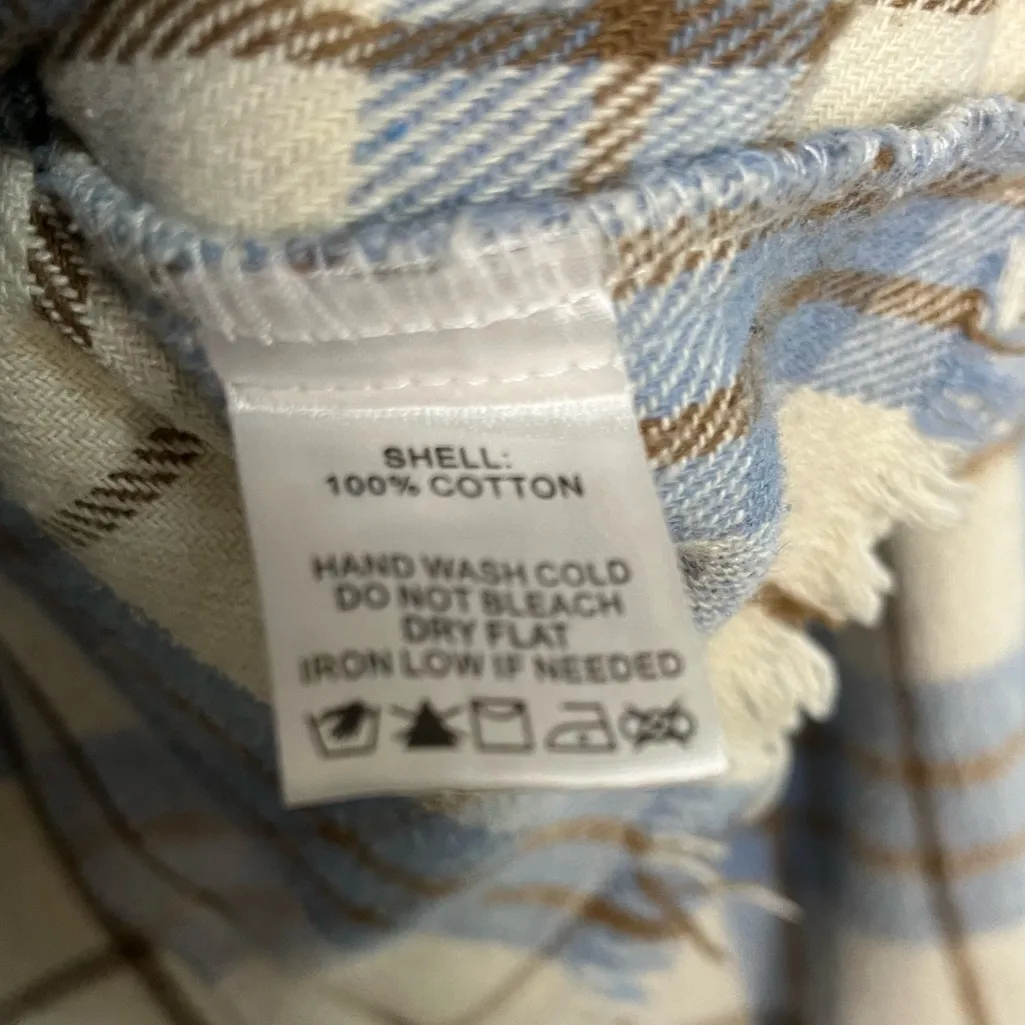 Altar’d State Cropped Plaid Blue Cream Flannel Women's Jacket Size XS - Image 3