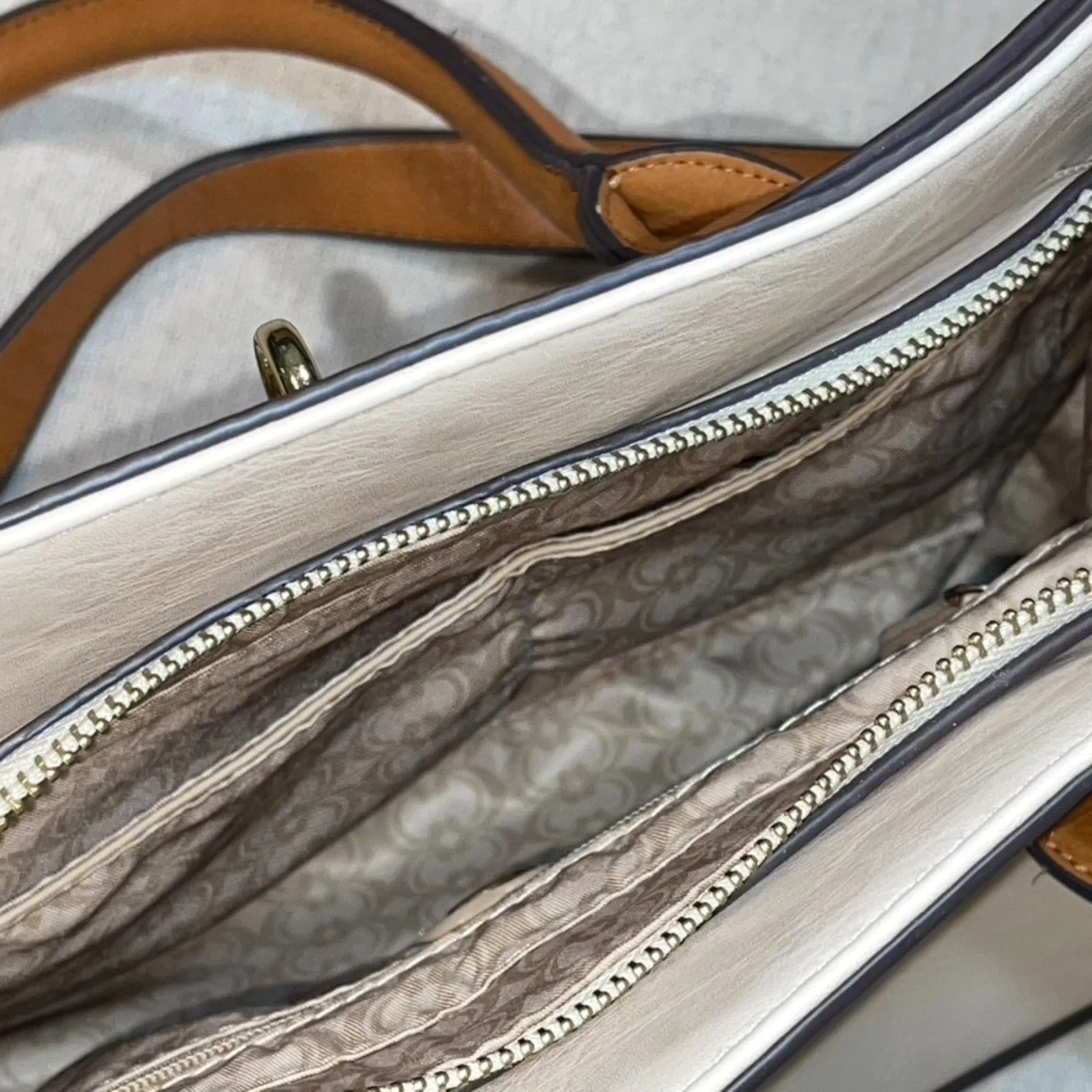 Charming Charlie | Cream Convertible Shoulder Bag - Image 9