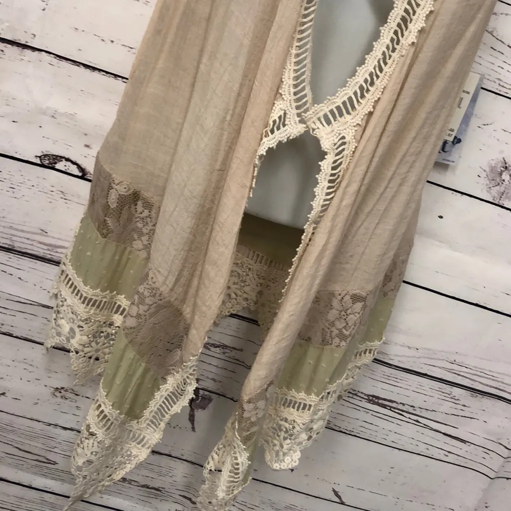 NWT Jolt ivory lace crochet‎ kimono vest - Image 3