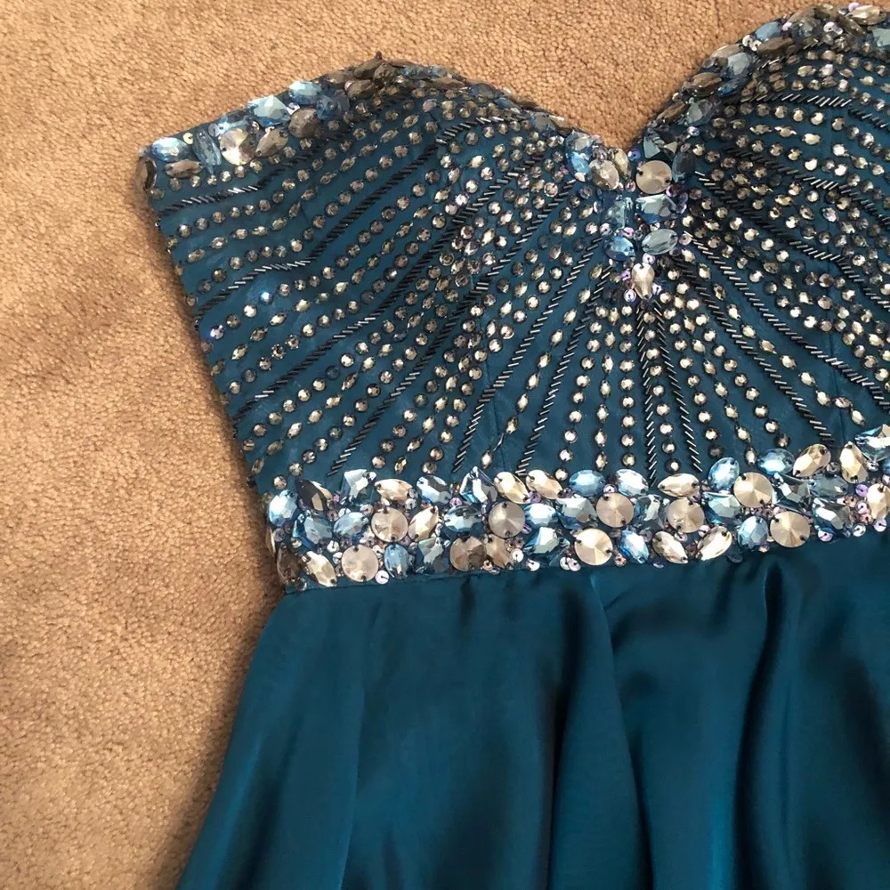 Homecoming/ formal dress, worn once, Sherri Hill - Image 3