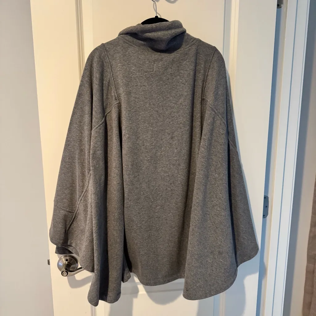 UGG Pichot Gray Turtleneck Oversized Poncho | M/L - Image 5