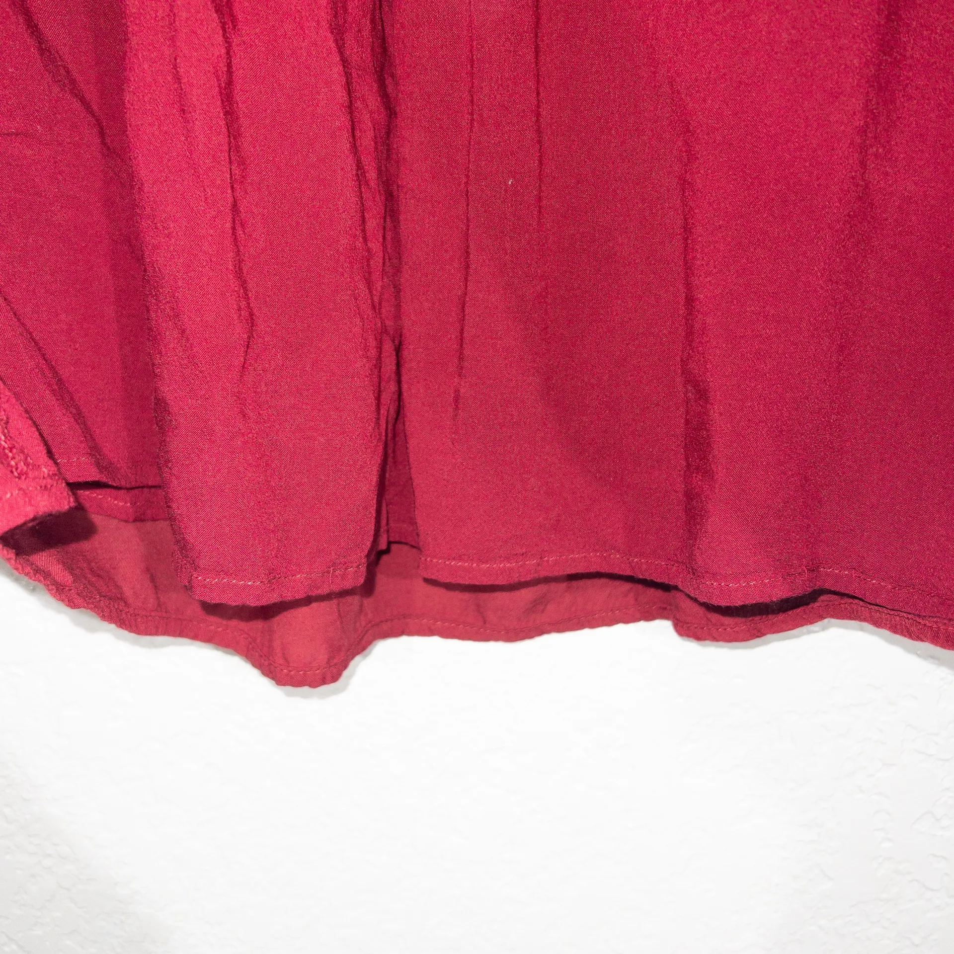 Burgundy Lace Front Tunic Dress Size Medium - Image 5