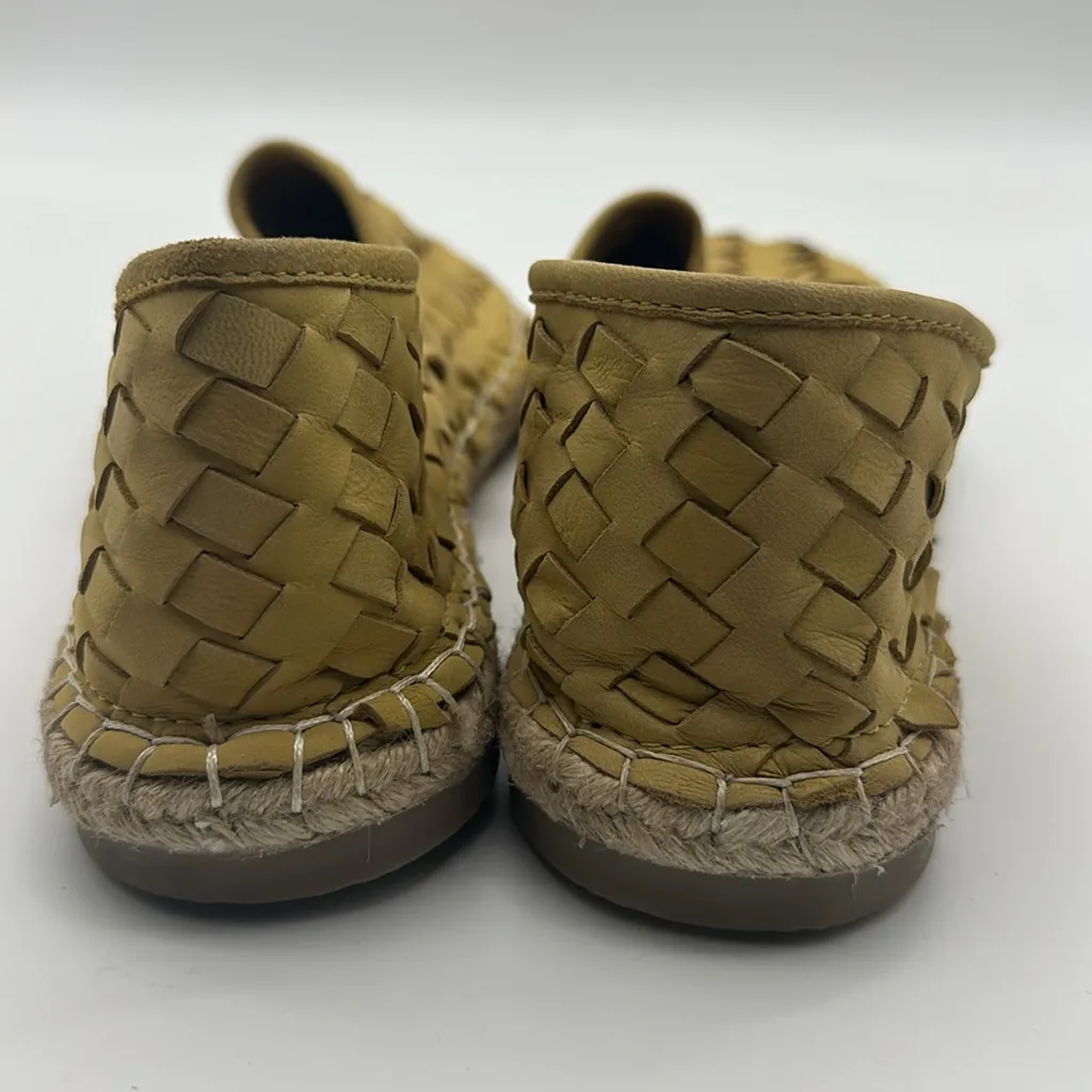 REBELS Woven Yellow Loafers Size 10 - Image 7